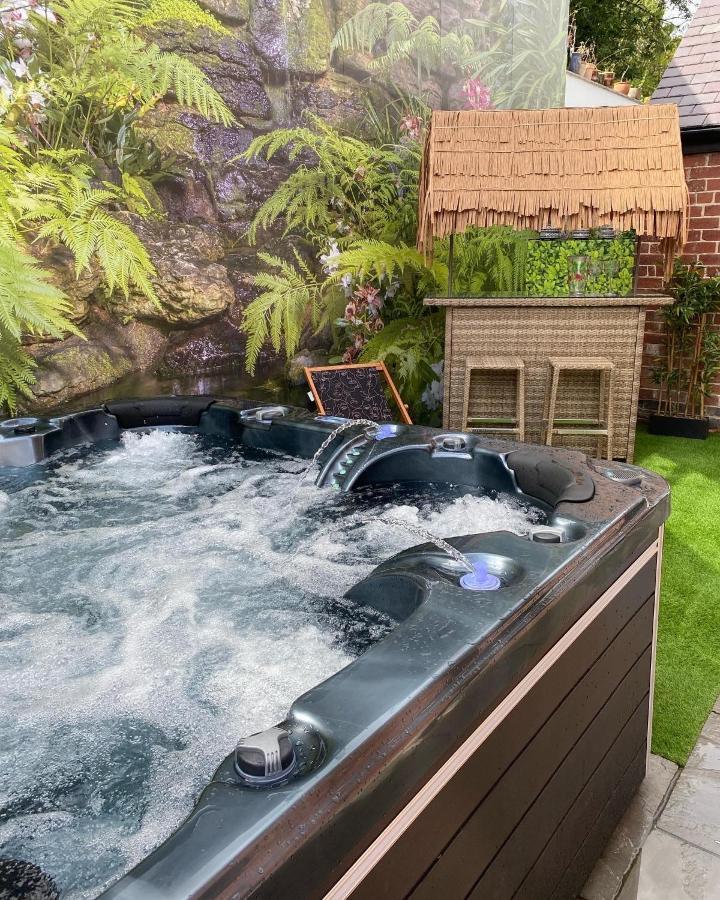 شقة Dawns House Cromford, Peak District, Hot Tub, For 6 - Stunning Views المظهر الخارجي الصورة
